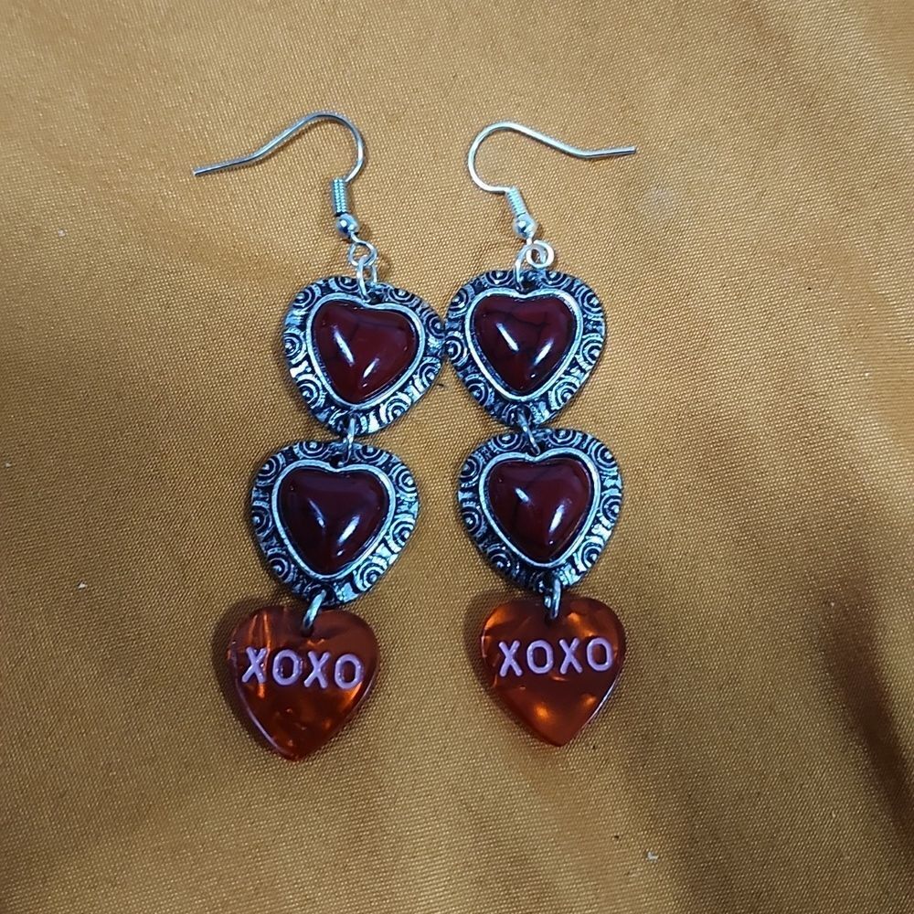 Handmade Hearts Aflutter Earrings